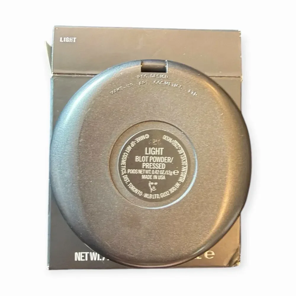 MAC Blot Powder Pressed Compact - Shade: Light - NIB Authentic Read Description